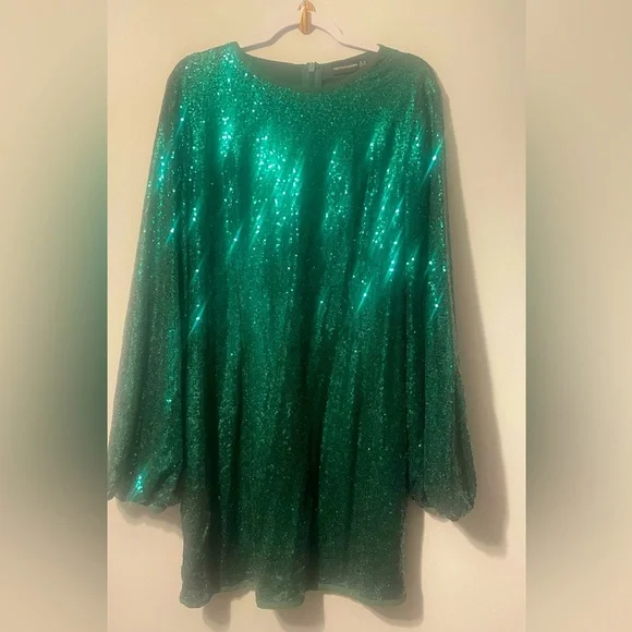 green sequin dress pretty little thing Emerald Green Sequin Scroll-Lace Patterned Mini Dress – Aquarius Brand main image 0